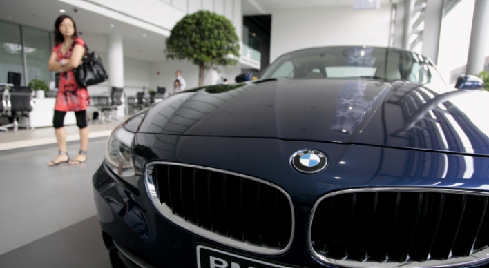 BMW adds currency hedges with VW to mitigate volatility