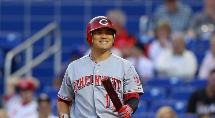 Bailey, Reds finish off Marlins