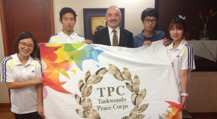 Paraguayan envoy hosts send off for volunteers of Taekwondo Peace Corps
