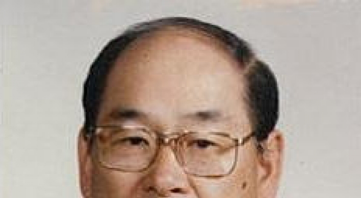 Former Foreign Minister Park Tong-jin dies at 91