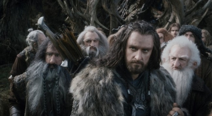 Box Office: The Hobbit, Way Back Home, The Fake