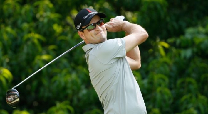 Three-way tie for lead in John Deere Classic