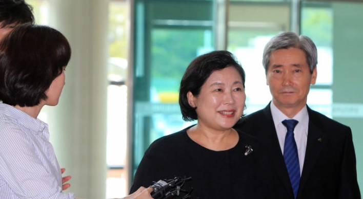 [SUPER RICH] Hyundai chairwoman continues to bet on North