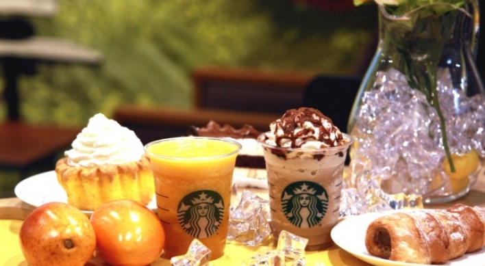 Starbucks presents two new ice blended drinks