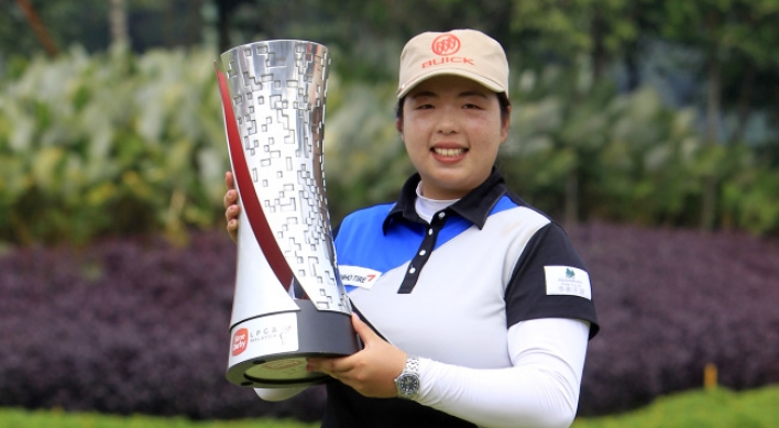 Feng rallies to win LPGA Malaysia