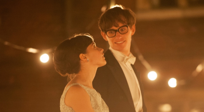 ‘Theory of Everything’ makes the cosmos of a marriage shine