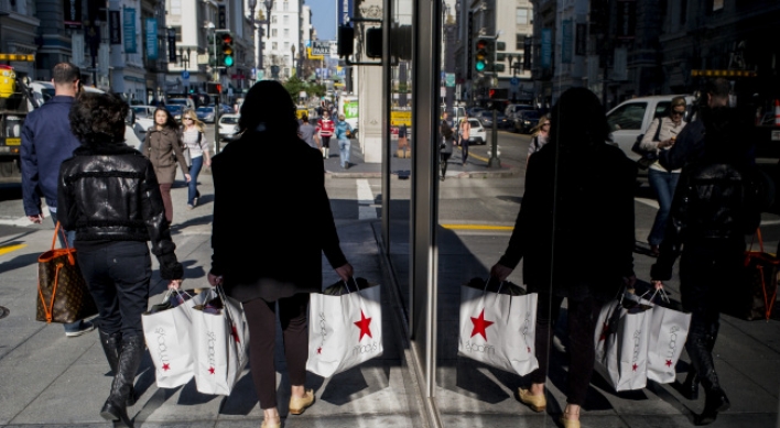 What slowing U.S. economy? Consumers are in a mood to spend