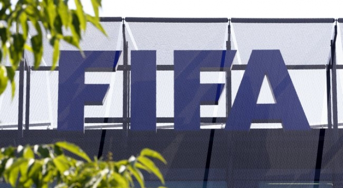 [Newsmaker] Swiss police seize FIFA computer data