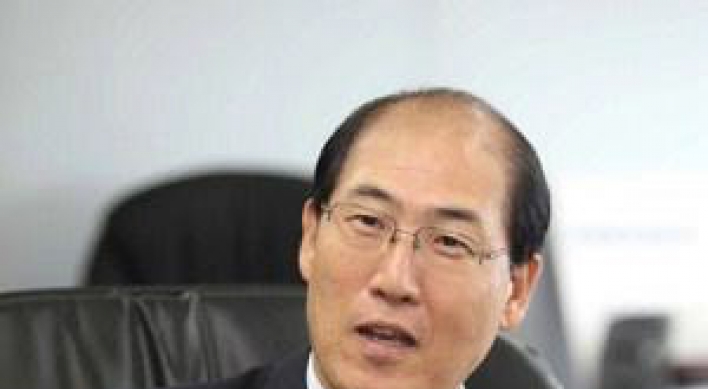 [Newsmaker] Busan port chief to head U.N. maritime body