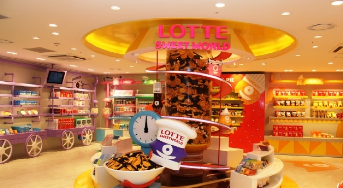 Lotte Confectionery opens new snack store