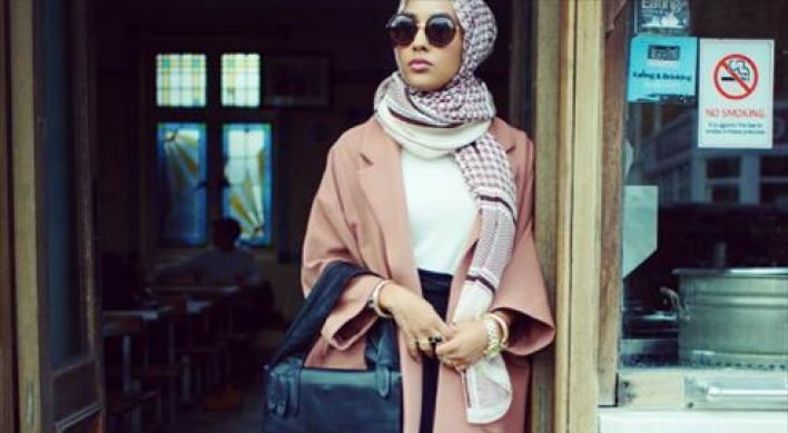 H&M, 광고에 히잡 쓴 이슬람 여성모델 파격 기용