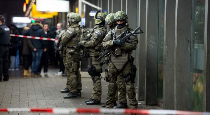 Police in Munich warn of 'imminent threat' of attack