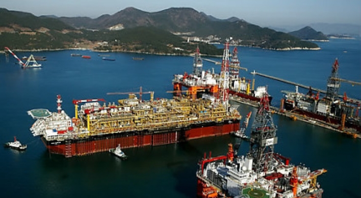 Korean shipyards to pay bonuses despite huge losses