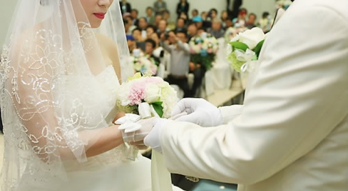 Singles delay marriage for self-improvement: survey
