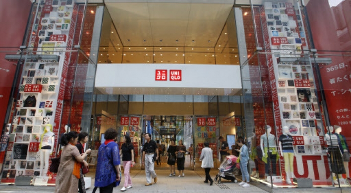 Japan's Uniqlo targets global stature with fashion identity
