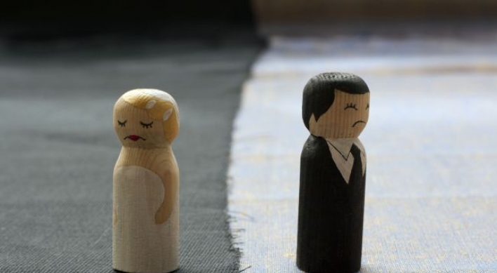 Reasons for divorce have changed since ’50s in South Korea: study