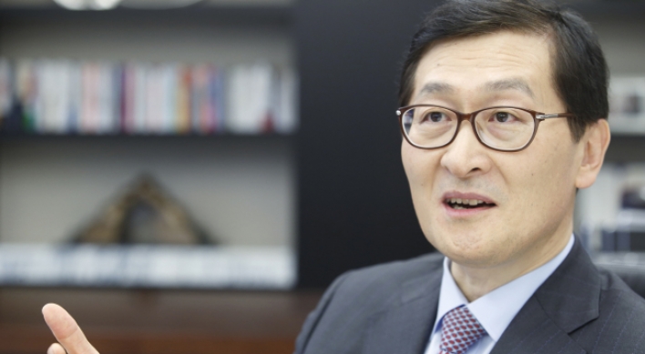 Shinhan Card keeps Wi Sung-ho as CEO