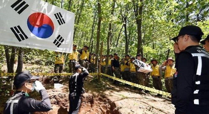 Korea excavates remains of 320 Korean War dead in H1