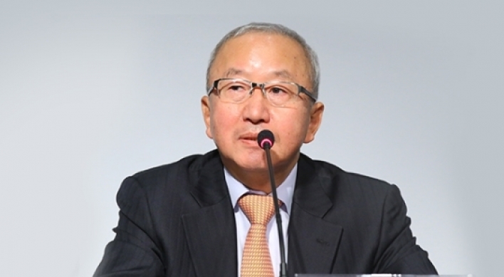 Former finance minister named to AIIB advisory panel