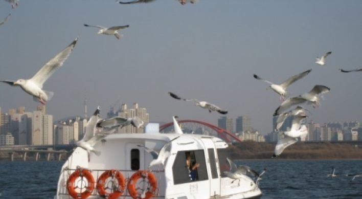 Han River water taxi service to resume: Seoul City