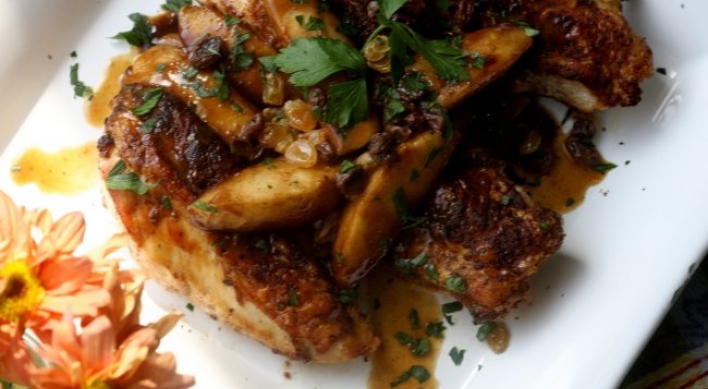 Chicken with cider and caramelized apples