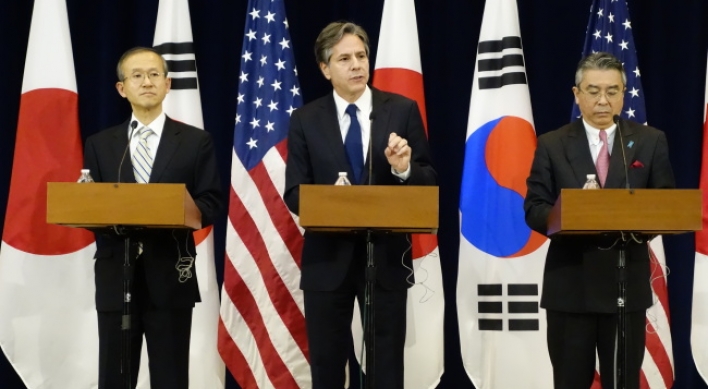 Nuke envoys of Korea, US and Japan likely to meet next month: source