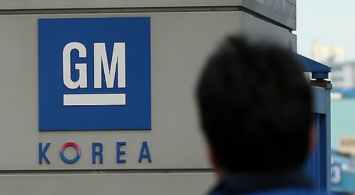 GM Korea officials, labor under fire for selling jobs