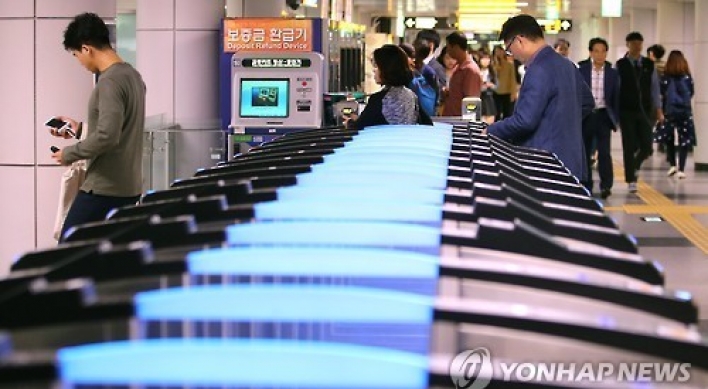 Seoul struggles with rising subway fare-dodging