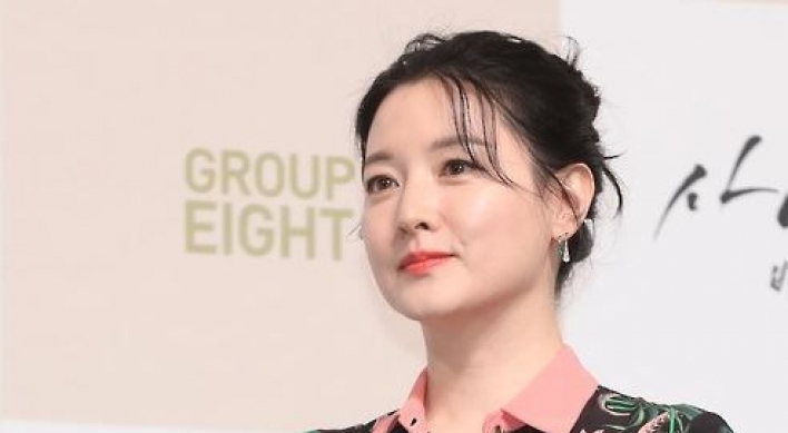 Actress Lee Young-ae of 'Saimdang' donates 150 mln won to low-income new mothers