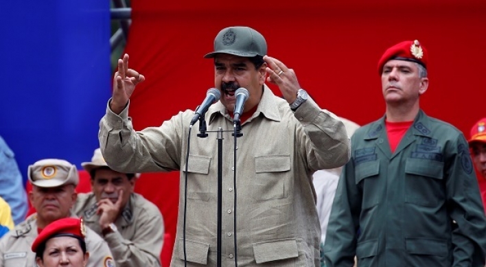 Army declares loyalty to Maduro as Venezuela braces for giant protest