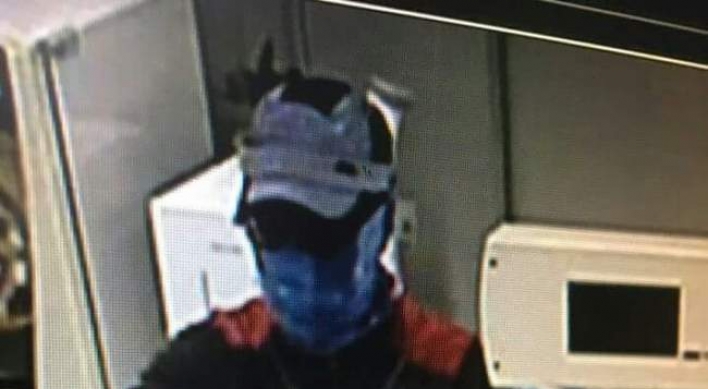 Police arrest bank heist suspect after manhunt