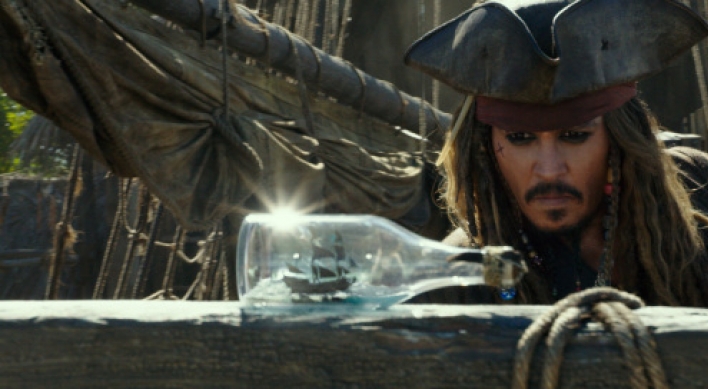 [Movie Review] Latest ‘Pirates’ movie follows the formula