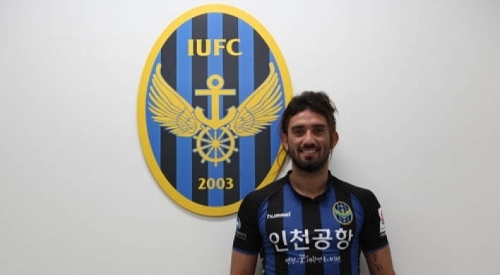 Korean football club Incheon United sign Argentine forward