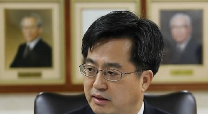S. Korea‘s finance minister calls for vigilance against volatility over N. Korea’s threats