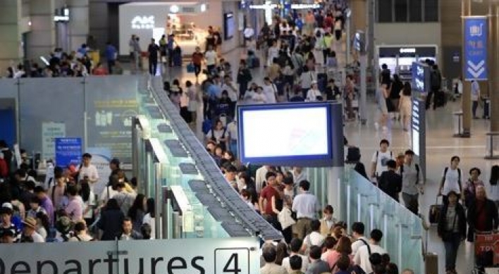 Chinese visitors drop 70% amid THAAD row