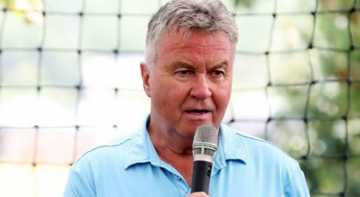 Guus Hiddink likely to meet Korea football coach in Russia next month
