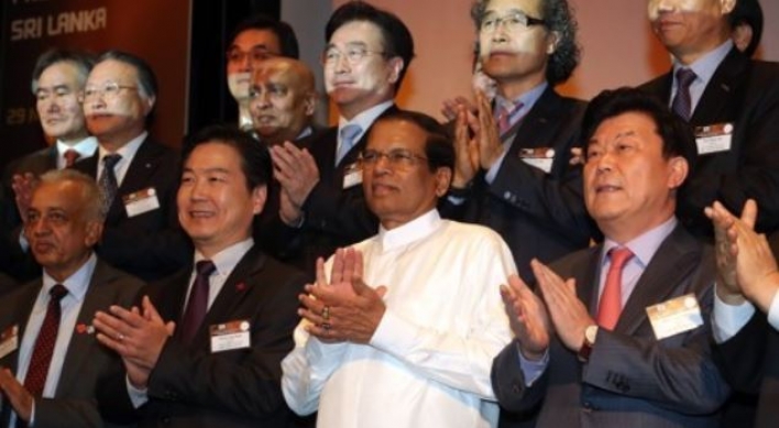 Korean biz leaders meet Sri Lanka president in Seoul