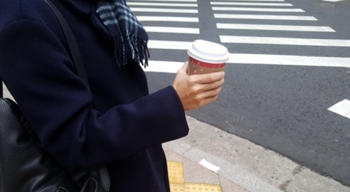 서울 시내버스에 '테이크 아웃 커피' 들고 못 탄다