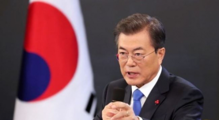 Moon calls for Japan's sincere apology to resolve sex slavery issue