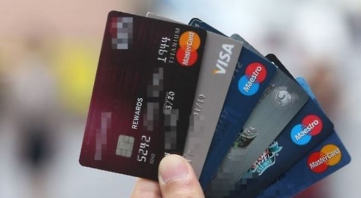 Credit card spending rose last year due to long holidays