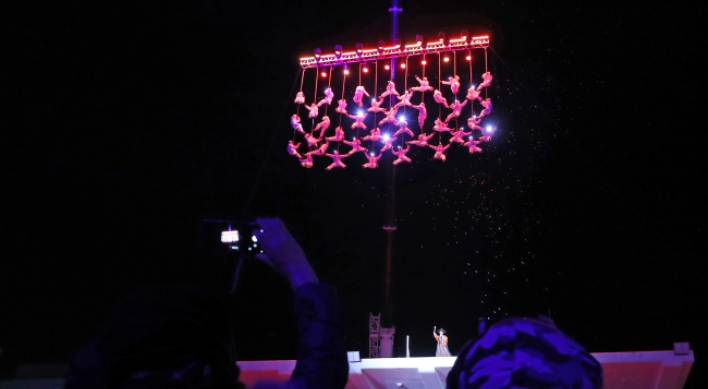 [Photo News] Rehearsal, culture programs preface PyeongChang Olympics amid freezing cold