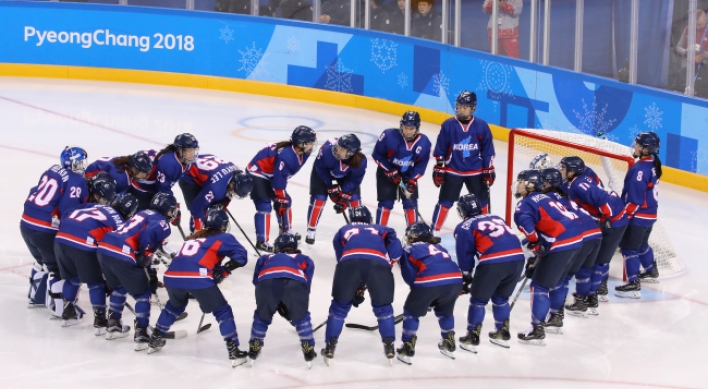 [PyeongChang 2018] 3 N. Koreans dress for joint hockey team's 2nd game