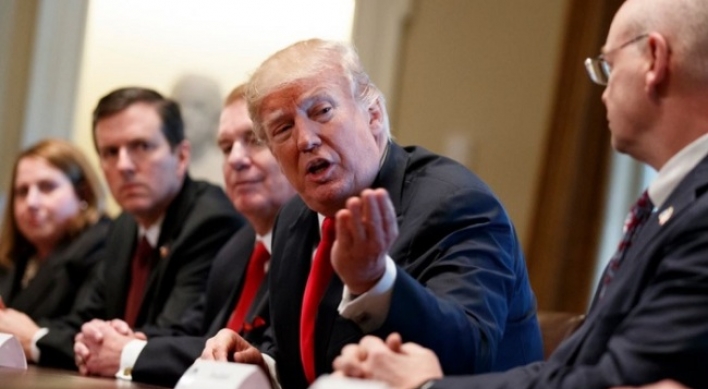 Trump set to impose 25% tariff on steel imports next week
