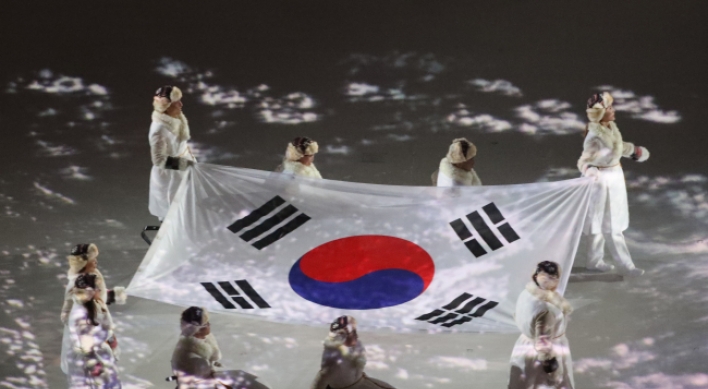S. Korean Paralympic heroes bring national flag into opening ceremony