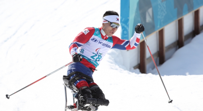 [PyeongChang 2018] Nordic skier Sin Eui-hyun wins Korea's 1st medal at PyeongChang Winter Paralympics