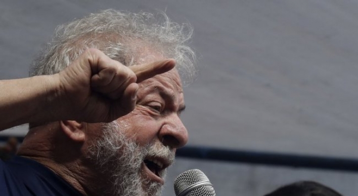 [Newsmaker] Brazil's Lula surrenders to serve prison sentence