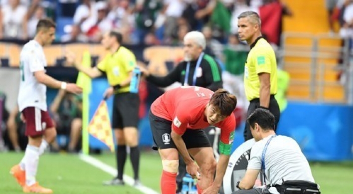 [World Cup] S. Korean captain to miss Germany match with calf injury