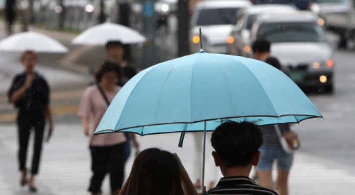[Weather] Sporadic rain with humidity expected