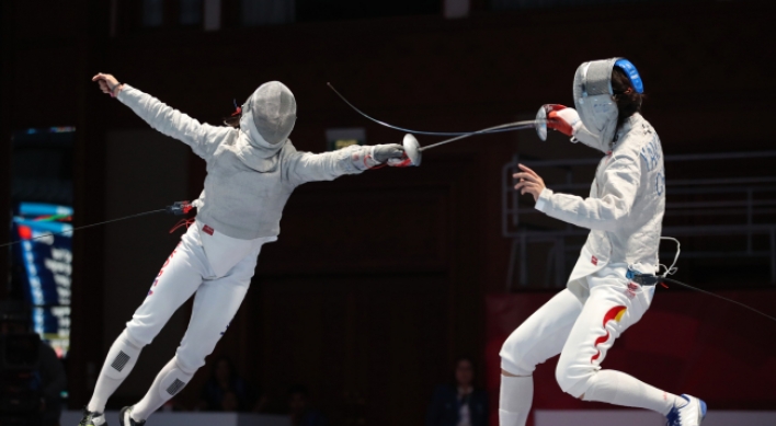 Korea captures gold in women's team sabre fencing