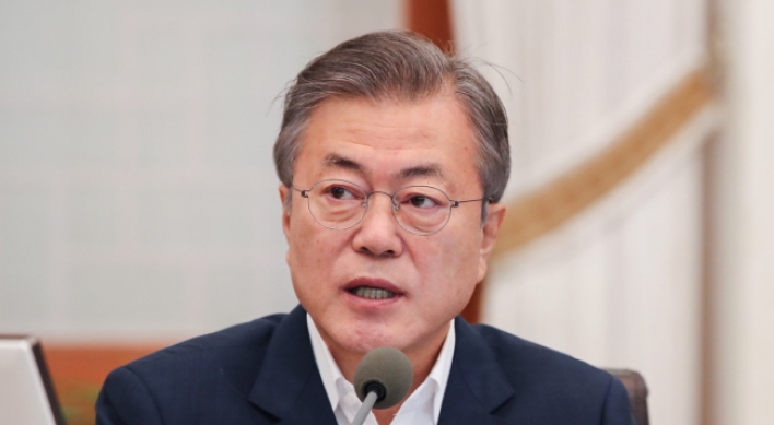 Moon calls on opposition parties to drop partisan politics